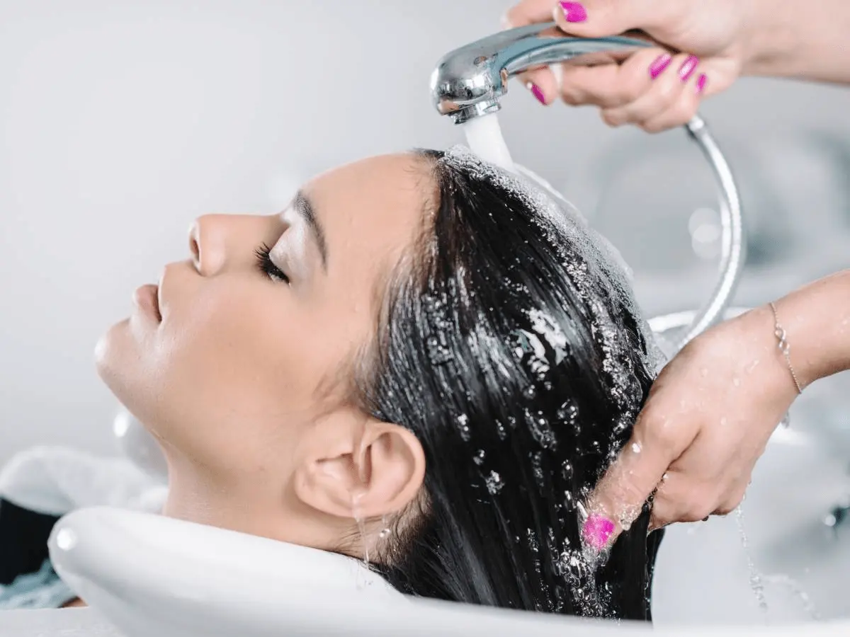 LEAF Nail & Spa - Hair wash